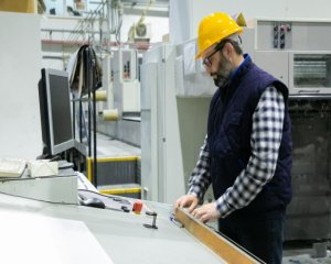 Profesyonel İş Elbiseleri